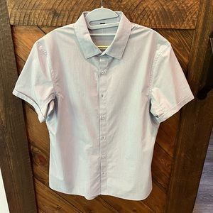 Lululemon Short Sleeve Button down, Medium